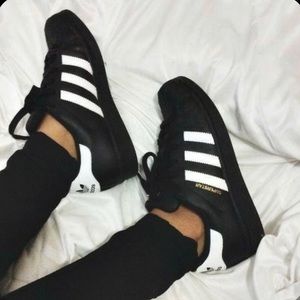 Adidas Superstar